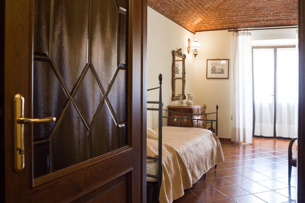 Bed and Breakfast Casa Del Grande Vecchio Airasca Esterno foto