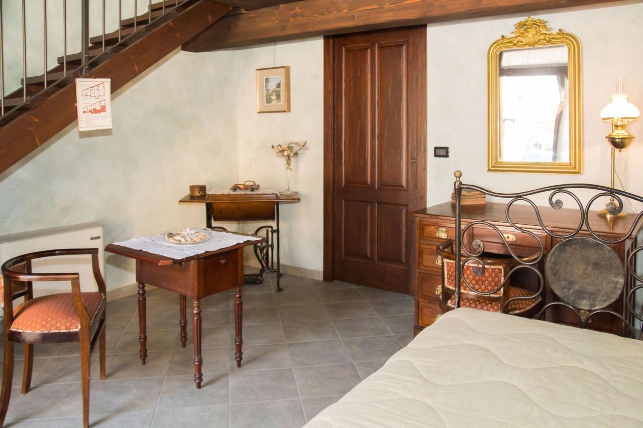 Bed and Breakfast Casa Del Grande Vecchio Airasca Esterno foto