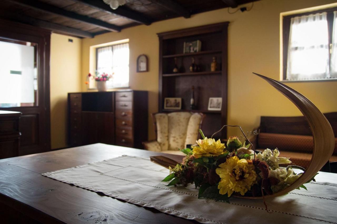 Bed and Breakfast Casa Del Grande Vecchio Airasca Esterno foto