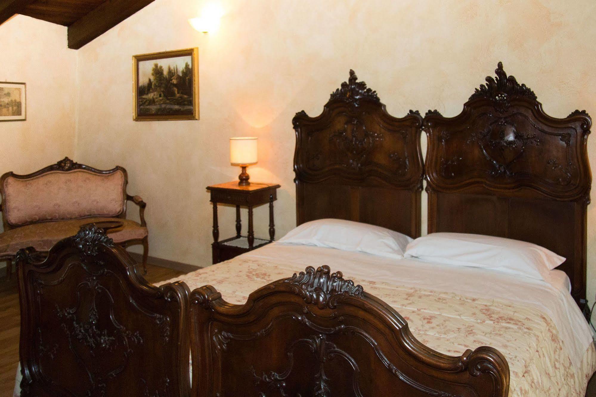 Bed and Breakfast Casa Del Grande Vecchio Airasca Esterno foto
